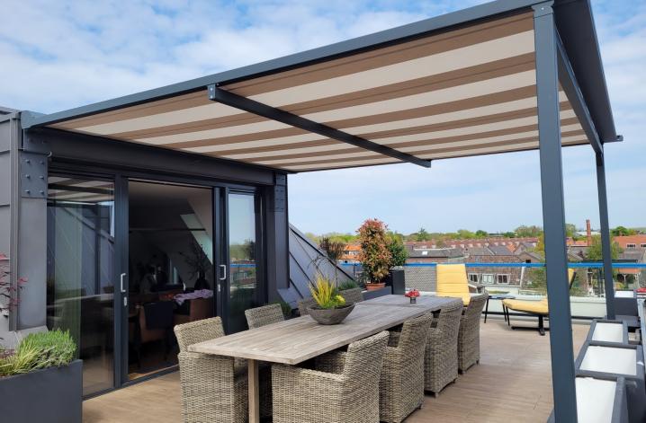 Pergola zonwering: Stijlvol genieten in elk seizoen