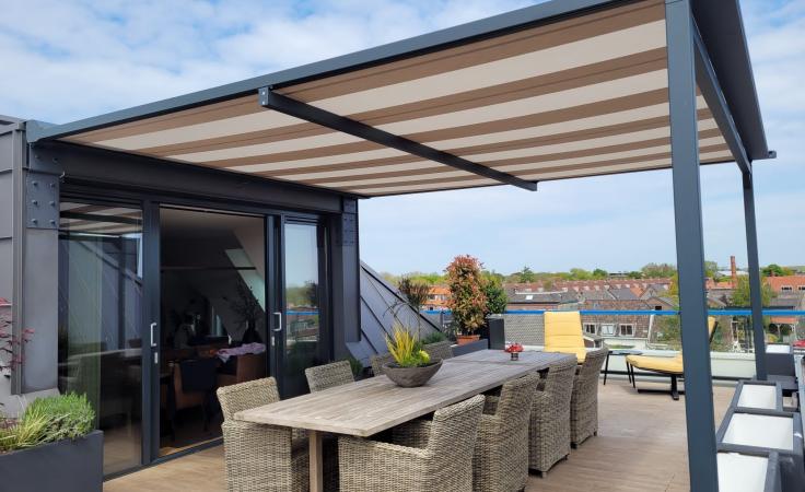 Pergola zonwering: Stijlvol genieten in elk seizoen