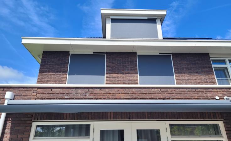 Zonwering op zonne-energie 